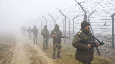 हिंसा प्रभावित बांग्लादेश के हिंदुओं ने सीमा पर सुरक्षा मांगी, बीएसएफ ने उन्हें वापस भेजा: संयुक्त राष्ट्र