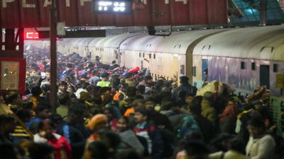 New Delhi Stampede: ये अधिकारी करेंगे हादसे की जांच, दो सदस्यीय कमेटी का गठन