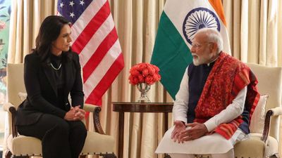 PM Modi US Visit: 'मित्र ट्रंप से मिलने को उत्सुक', PM मोदी का US में भारतीय प्रवासियों ने किया स्वागत