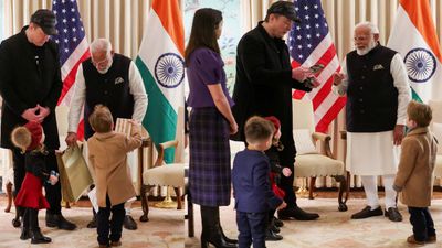 PM Modi की Elon Musk से क्या हुई खास बातचीत, भारत को कैसे होगा फायदा? जानें क्या दिया बच्चों को उपहार?
