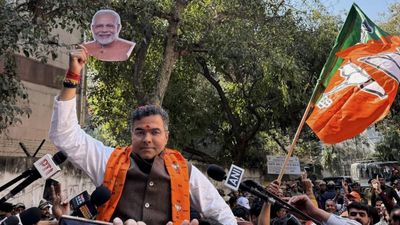 Parvesh Verma Net Worth: 95 करोड़ के मालिक प्रवेश वर्मा अब बनेंगे Delhi CM? कारों का भी तगड़ा कलेक्शन