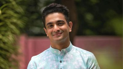 रणवीर इलाहाबादिया को पैरेंट्स पर भद्दा कमेंट करना पड़ा भारी, गर्लफ्रेंड ने किया ब्रेकअप, क्या करेंगे यूट्यूबर?