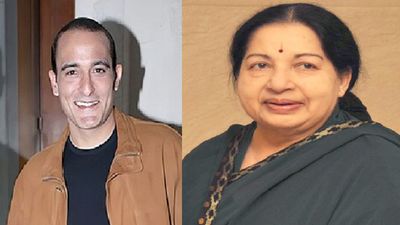 जयललिता के प्यार में पागल थे अक्षय खन्ना, 27 साल बड़ी पूर्व मुख्यमंत्री को लेकर कही ऐसी बात