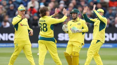 IND vs AUS: ऑस्ट्रेलिया ने अचानक बदली टीम, खतरनाक खिलाड़ी की एंट्री, बढ़ सकती है भारत की मुश्किलें!