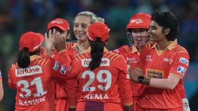 Mumbai vs Gujarat Pitch Report: मुंबई बनाम गुजरात में आज फाइनल की जंग, एक्शन से पहले जानें पिच और वेदर रिपोर्ट