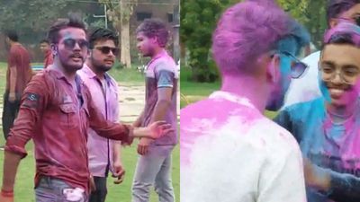 अलीगढ़ मुस्लिम यूनिवर्सिटी में छात्रों ने जमकर खेली होली, वीडियो आया सामने, परमिशन को लेकर हुआ था विवाद