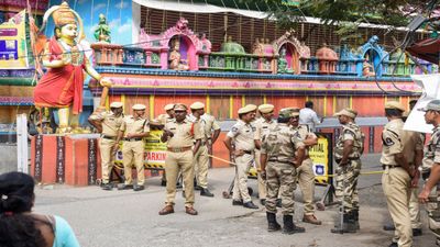Hyderabad University News: हैदराबाद विश्वविद्यालय में मचा हंगामा, पुलिस ने 53 छात्रों को किया गिरफ्तार