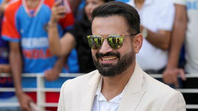 IPL कमेंट्री के लिए क्या था इरफ़ान पठान का पैकेज? हटाये जाने पर कितने करोड़ की लगी चपत