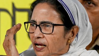 ऑक्सफोर्ड में CM ममता बनर्जी के खिलाफ विरोध प्रदर्शन पर भड़की TMC, इसे बताया पब्लिसिटी स्टंट