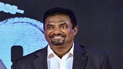 Muttiah Muralitharan News: मुरलीधरन को 'मुफ्त' जमीन दिए जाने पर घिरी जम्मू-कश्मीर सरकार, विधानसभा में हंगामा
