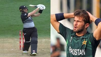 NZ vs PAK: शाहीन अफरीदी का बनाया भूत, कीवी बल्लेबाज ने जड़े ओवर में 4 छक्के, पाकिस्तान की शर्मनाक हार