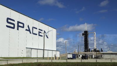 भारत में इंटरनेट की नई क्रांति! Jio और एयरटेल ने SpaceX से मिलाया हाथ, स्टारलिंक हाई स्पीड सेवा जल्द?
