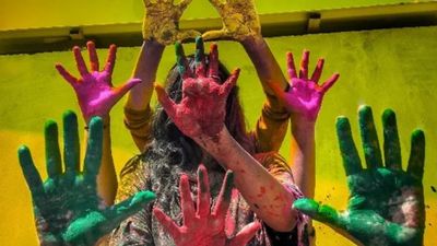 Holi 2025: अयोध्या में जुमे की नमाज का तय हुआ समय, नोट करें Time
