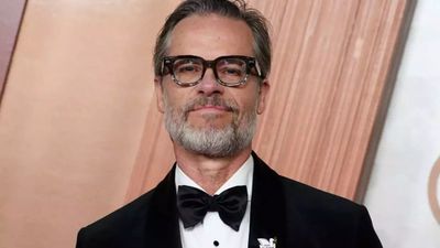 Oscars 2025: रेड कार्पेट पर उठी 'फ्री फिलिस्तीन' की मांग, 'द ब्रुटलिस्ट' फेम गाय पीयर्स ने जताया विरोध