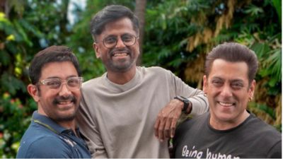 'सिकंदर' को मिला 'गजनी' का सपोर्ट, सलमान खान की फिल्म को प्रमोट करने एआर मुरुगादास के साथ आए आमिर