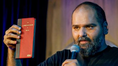 Kunal Kamra: 'कलाकार को कैसे मारा जाए?' कुणाल कामरा ने शेयर किया नया पोस्ट, फिर साधा सरकार पर निशाना