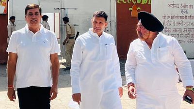 Indore News: 'BJP की दिहाड़ी पर है पुलिस- प्रशासन...', चिंटू चौकसे के बचाव में बोले जीतू पटवारी