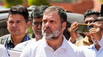 बिहार मिशन पर राहुल गांधी, कन्हैया कुमार की 'पलायन रोको,नौकरी दो' पदयात्रा में हुए शामिल, कार्यकर्ताओं में जोश
