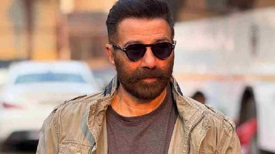 पहलगाम आतंकी हमले पर ये क्या बोल गए सनी देओल? पाकिस्तानी एक्टर को सपोर्ट करने पर लोगों ने किया ऐसा हाल