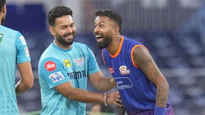 Aaj Ke Match Ka Toss Kon Jeeta 4 April: आज के मैच का टॉस कौन जीता-  लखनऊ vs मुंबई