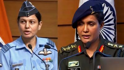 ऑपरेशन सिंदूर की ब्रीफिंग करने वालीं कर्नल सोफिया कुरैशी और विंग कमांडर व्योमिका सिंह की सैलरी कितनी?