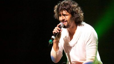'पहलगाम में जब लड़कों के कपड़े उतारे गए', कन्नड़ युवकों पर फूटा सोनू निगम का गुस्सा और फिर जो हुआ