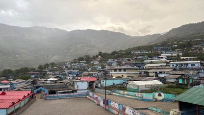 Uttarakhand Weather: गर्मी दिखाएगी तेवर, मानसून को लेकर भी आया बड़ा अपडेट, जानिए कब तक
