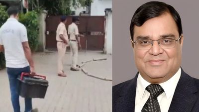 गोपाल खेमका मर्डर केस में नया ट्विस्ट, हत्या के बाद शवयात्रा में श्रद्धांजलि देने पहुंचा आरोपी, पुलिस ने दबोचा
