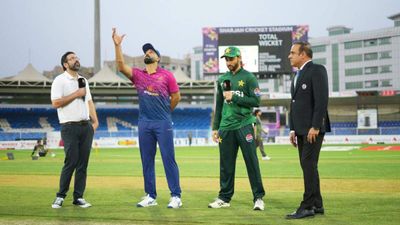 Aaj Ke Match Ka Toss Kon Jeeta 17 Sept: आज के मैच का टॉस कौन जीता- पाकिस्तान vs यूएई