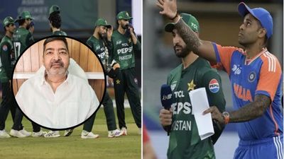 Asia Cup Ind vs Pak: 'सूर्यकुमार यादव ने इसलिए हाथ नहीं मिलाया', अखिलेश के सांसद ने बताई वजह