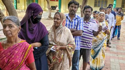 Bihar Final Voter List 2025: मतदाता सूची से कटे लाखों मतदाताओं के नाम, जानिए अब कितने वोटर चुनेंगे नई सरकार?