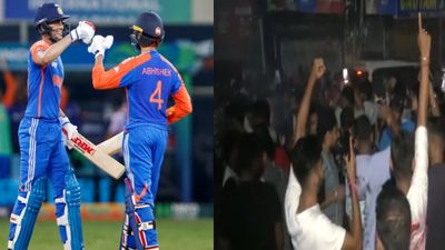 IND vs PAK: भारतीय टीम ने पाकिस्तान के उड़ाए छक्के, जम्मू की सड़कों पर लगे जय श्री राम, वंदे मातरम् के नारे