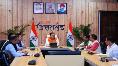 Nepal violence: उत्तराखंड के बॉर्डर पर भी हाई अलर्ट, CM धामी ने की हाईलेवल मीटिंग, जानिए क्या दिए निर्देश