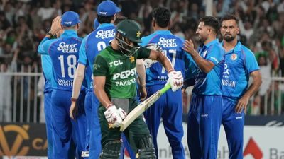 PAK vs AFG: पाकिस्तान-अफगानिस्तान में आज धांसू टक्कर, कितने बजे शुरू होगा मैच? कहां देखें लाइव मुकाबला