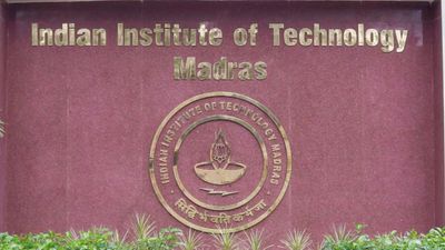 NIRF Rankings 2025: हिंदू कॉलेज नंबर वन, IIT मद्रास लगातार 10वीं बार इंजीनियरिंग कॉलेज में टॉप पर