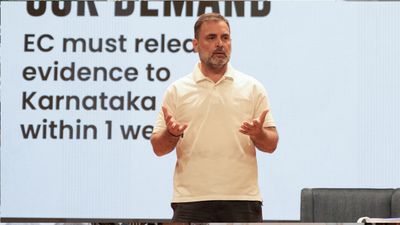 क्या वोट चोरी के खिलाफ राहुल गांधी जाएंगे कोर्ट? सवाल पूछे जाने पर कांग्रेस नेता ने क्या जवाब दिया ?