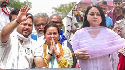 लालू परिवार में चल क्या रहा है? रोहिणी बोलीं- पद नहीं चाहिए, फिर ट्विटर किया प्राइवेट, अब तेजस्वी ने किया क्या