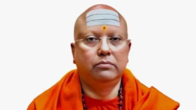 Delhi Ashram: दिल्ली में 17 लड़कियों से स्वामी चैतन्यानंद ने की गंदी हरकत, सामने आया चौंकाने वाला सच, FIR दर्ज