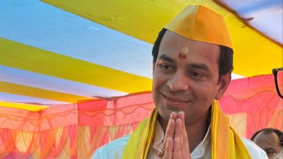 Video: 'भगवान कसम RJD में कभी नहीं जाऊंगा', छलका तेज प्रताप यादव का दर्द, जनता बोली- इनके साथ बड़ा धोखा हुआ!