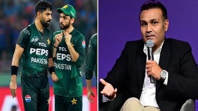 IND vs PAK Final: 'पाकिस्तान खुद को ही तबाह करने में माहिर है', हार के जख्मों पर सहवाग ने छिड़का नमक