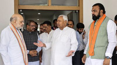 Bihar Chunav: BJP के लिए 'मिशन इंपॉसिबल' बनी ये 37 सीटें, Janmatpolls के रिपोर्ट से पटना से दिल्ली तक हलचल