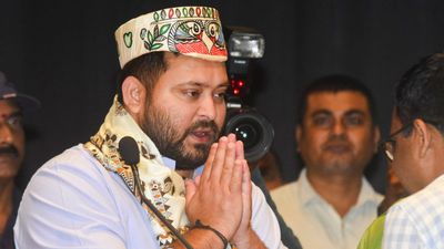 Bihar Chunav: दो सीटों से चुनाव लड़ सकते हैं Tejashwi Yadav, राघोपुर संग मिथिला के इस सीट से ठोकेंगे ताल