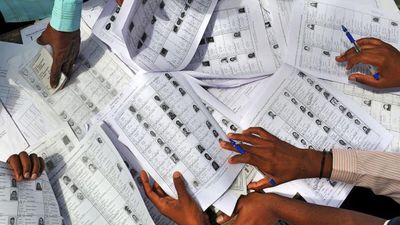 Bihar Final Voter List: बिहार के इन 5 जिलों में सबसे ज्यादा वोट कटे, मुस्लिम इलाकों के आंकड़े ने चौंकाया