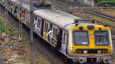 Mumbai local train: मुंंबई लोकल की लेट-ततीफी होगी खत्‍म, समय पर चलेंगी ट्रेने, रेलवे ने पूरा किया प्रोजेक्‍ट 