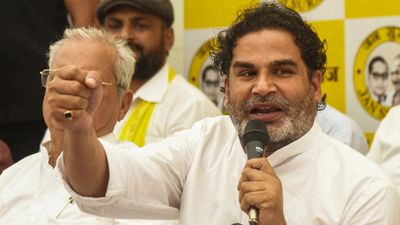 Bihar Chunav: 'दम है तो अरेस्ट करो', प्रशांत किशोर का EC को चैलेंज, क्या है मामला?