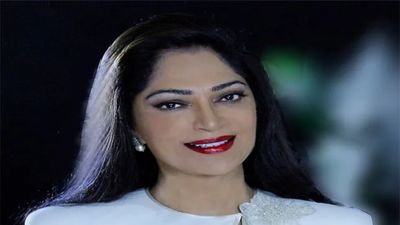 'रावण नॉटी, सांसदों से ज्यादा पढ़ा-लिखा', बॉलीवुड की कातिल हसीना ने की Ravan की तारीफ, मचा बवाल