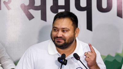 तेजस्वी ही होंगे महागठबंधन का CM फेस! बाहुबली की बेटी बोलीं-‘मेरा लक्ष्य ही है उन्हें मुख्यमंत्री बनाना’