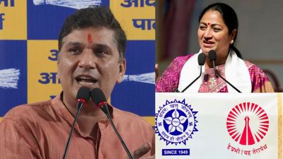 'दिल्ली के सरकारी अस्पताल अब बिकने वाले हैं', AAP का रेखा गुप्ता सरकार पर गंभीर आरोप