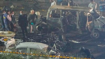 Delhi Bomb blast: जिस गाड़ी में विस्फोट हुआ उसको लेकर हुआ बड़ा खुलासा, पुलिस ने 2 लोगों को हिरासत में लिया