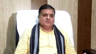 देवभूमि परिवार योजना SIR से जोड़कर भ्रम फैला रहे डेमोग्राफी बदलने की साजिश करने वालों के हिमायती: महेंद्र भट्ट